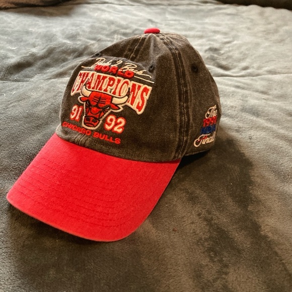 Mitchell & Ness Black and Red Champs Game Cap - Picture 2 of 8